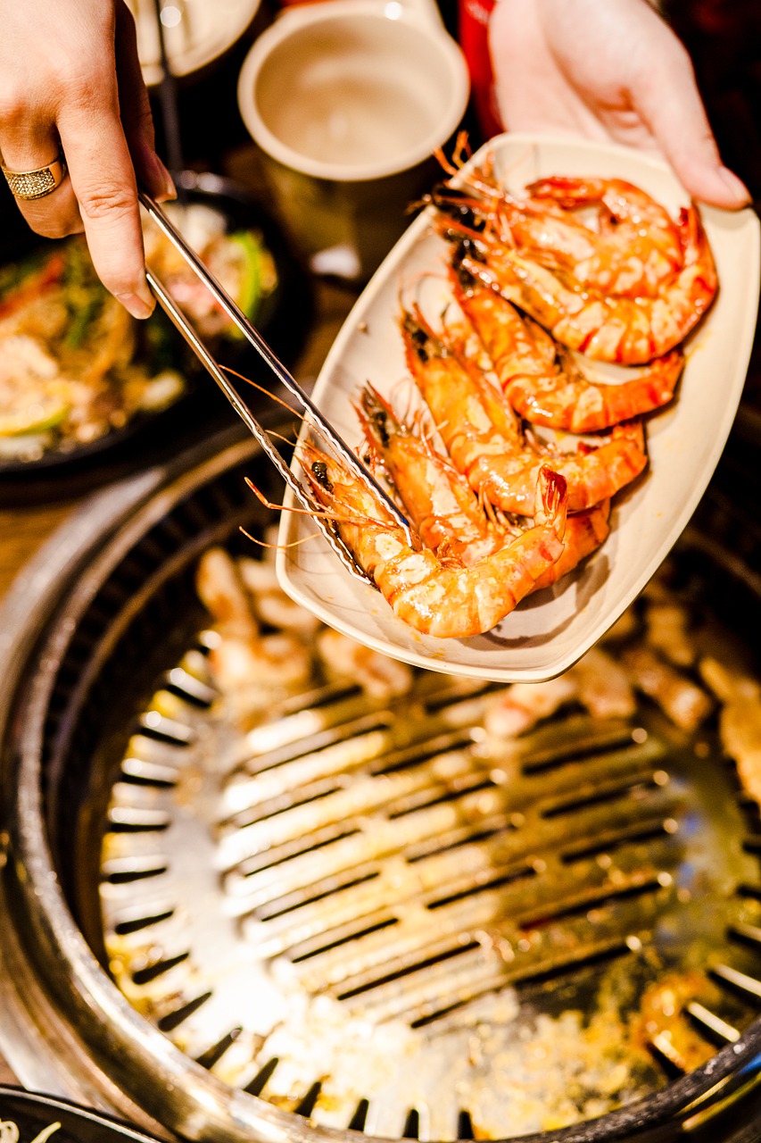Chef Annalyn Frame Shrimp Grill Meal Cuisine - LanneauStudio / Pixabay